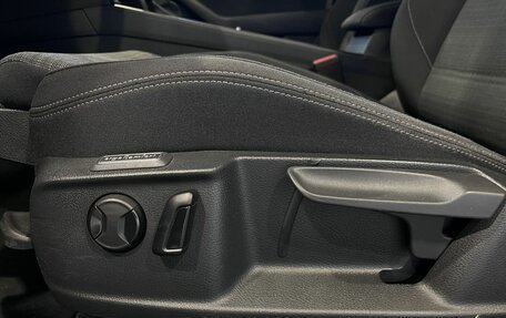 Volkswagen Passat B8 рестайлинг, 2020 год, 2 450 000 рублей, 33 фотография