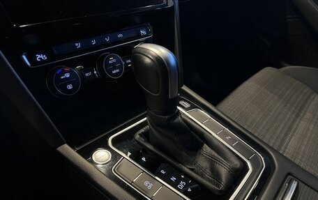 Volkswagen Passat B8 рестайлинг, 2020 год, 2 450 000 рублей, 30 фотография