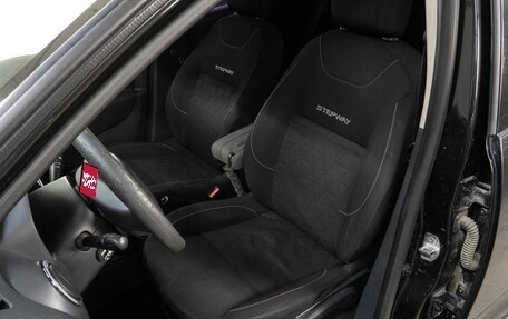 Renault Sandero II рестайлинг, 2015 год, 710 000 рублей, 13 фотография