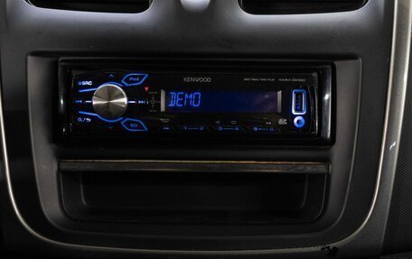 Renault Sandero II рестайлинг, 2015 год, 710 000 рублей, 18 фотография