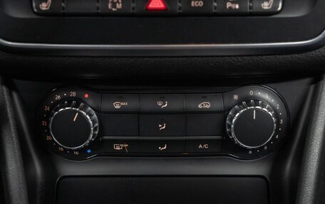 Mercedes-Benz CLA, 2013 год, 1 599 000 рублей, 22 фотография