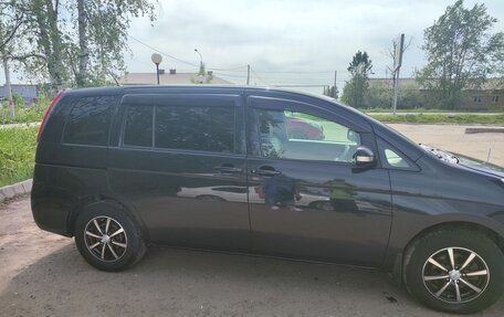 Toyota ISis I, 2010 год, 1 000 000 рублей, 1 фотография