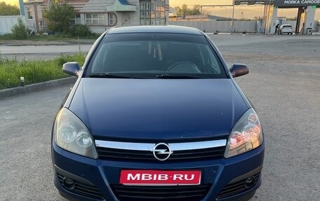 Opel Astra H, 2006 год, 330 000 рублей, 1 фотография