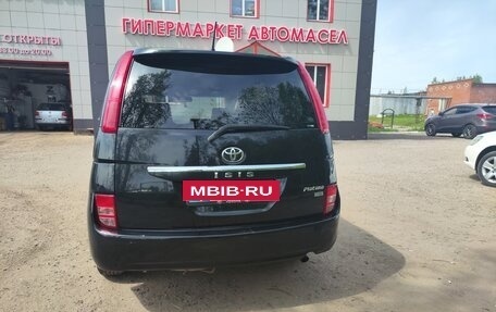 Toyota ISis I, 2010 год, 1 000 000 рублей, 3 фотография