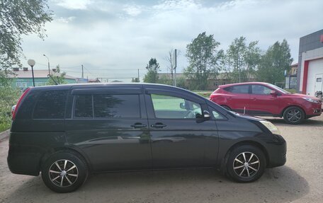 Toyota ISis I, 2010 год, 1 000 000 рублей, 6 фотография