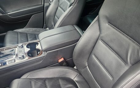 Volkswagen Touareg III, 2013 год, 2 500 000 рублей, 14 фотография