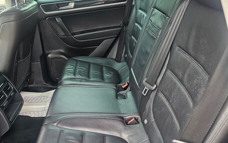 Volkswagen Touareg III, 2013 год, 2 500 000 рублей, 18 фотография