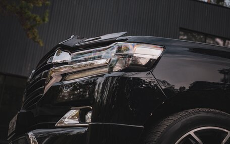 Toyota Land Cruiser 200, 2017 год, 9 500 000 рублей, 9 фотография