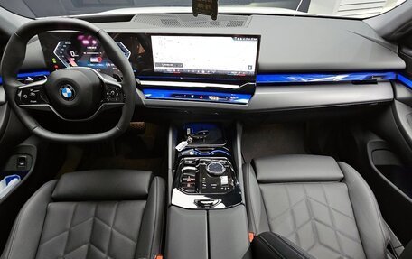 BMW 5 серия, 2025 год, 5 502 000 рублей, 7 фотография