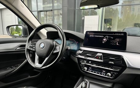 BMW 5 серия, 2020 год, 3 490 000 рублей, 28 фотография