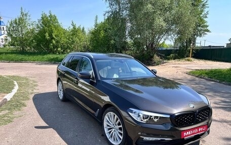 BMW 5 серия, 2017 год, 2 200 000 рублей, 3 фотография