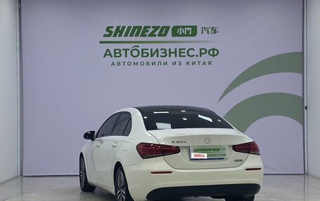 Mercedes-Benz A-Класс, 2022 год, 2 060 000 рублей, 5 фотография