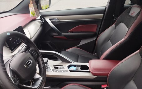 Geely Coolray I, 2023 год, 1 780 000 рублей, 6 фотография