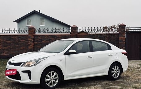 KIA Rio IV, 2017 год, 1 375 000 рублей, 2 фотография