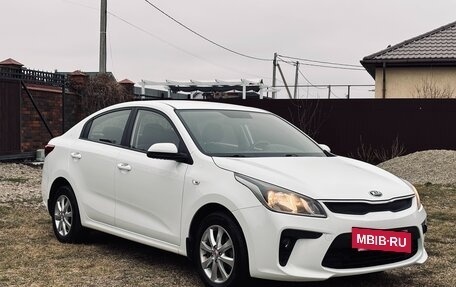 KIA Rio IV, 2017 год, 1 375 000 рублей, 3 фотография