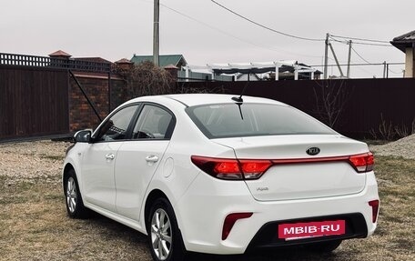 KIA Rio IV, 2017 год, 1 375 000 рублей, 8 фотография