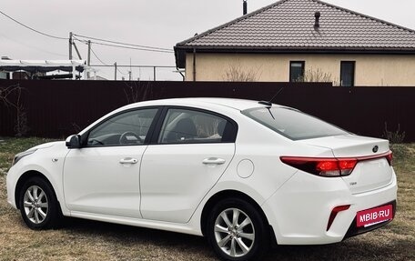 KIA Rio IV, 2017 год, 1 375 000 рублей, 10 фотография