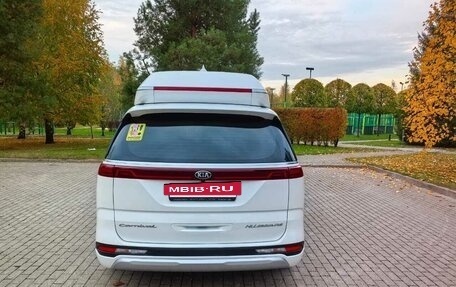 KIA Carnival, 2021 год, 4 900 000 рублей, 3 фотография