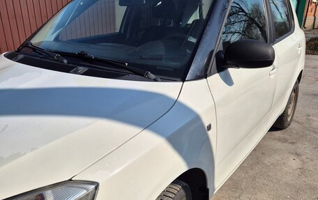 Skoda Fabia II, 2013 год, 380 000 рублей, 2 фотография