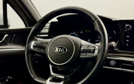 KIA K5, 2021 год, 3 070 000 рублей, 21 фотография
