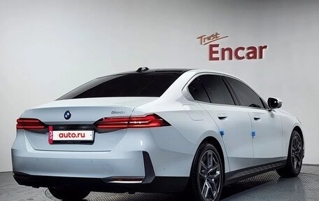 BMW 5 серия, 2023 год, 5 234 000 рублей, 2 фотография