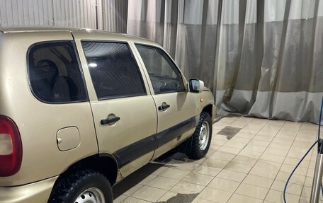 Chevrolet Niva I рестайлинг, 2005 год, 175 000 рублей, 5 фотография