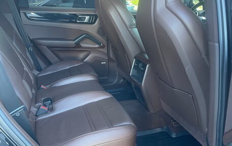 Porsche Cayenne III, 2019 год, 6 000 000 рублей, 11 фотография