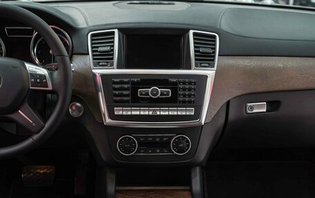 Mercedes-Benz GL-Класс, 2013 год, 2 750 000 рублей, 13 фотография