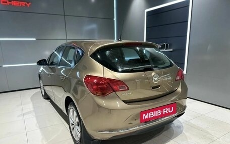 Opel Astra J, 2013 год, 780 000 рублей, 3 фотография