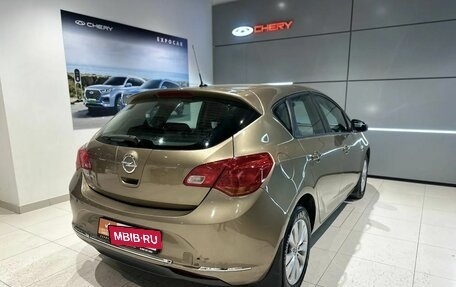 Opel Astra J, 2013 год, 780 000 рублей, 5 фотография