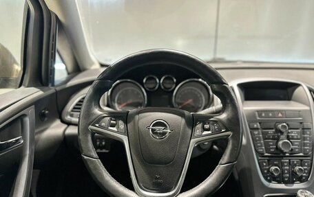 Opel Astra J, 2013 год, 780 000 рублей, 13 фотография