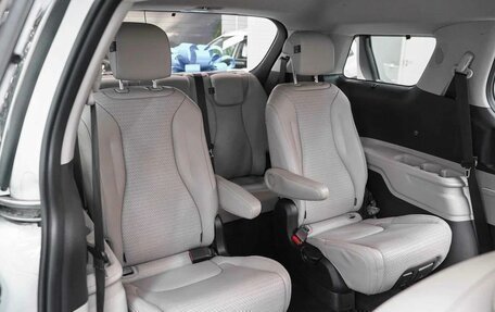KIA Carnival, 2021 год, 3 490 000 рублей, 19 фотография