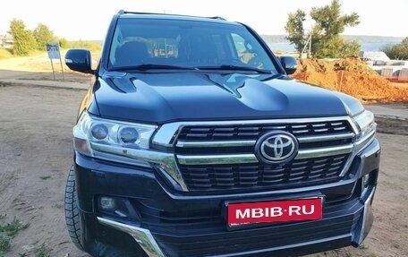 Toyota Land Cruiser 200, 2011 год, 3 350 000 рублей, 1 фотография