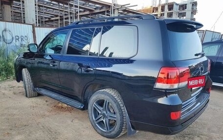 Toyota Land Cruiser 200, 2011 год, 3 350 000 рублей, 5 фотография