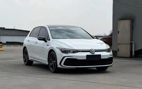 Volkswagen Golf VIII, 2023 год, 2 189 000 рублей, 1 фотография