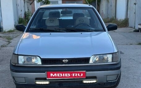 Nissan Sunny N14, 1994 год, 320 000 рублей, 1 фотография