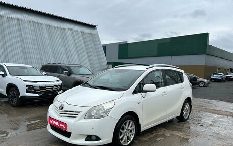Toyota Verso I, 2012 год, 849 000 рублей, 1 фотография