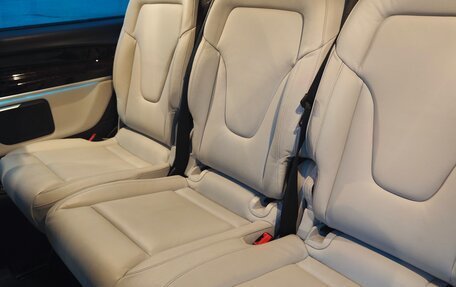 Mercedes-Benz V-Класс, 2015 год, 3 000 000 рублей, 4 фотография