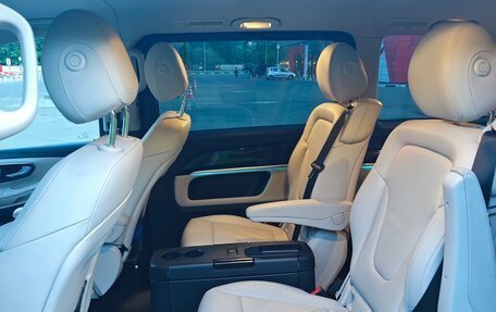 Mercedes-Benz V-Класс, 2015 год, 3 000 000 рублей, 5 фотография