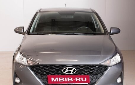 Hyundai Solaris II рестайлинг, 2021 год, 1 580 000 рублей, 3 фотография