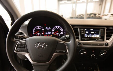 Hyundai Solaris II рестайлинг, 2021 год, 1 580 000 рублей, 11 фотография