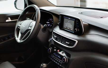 Hyundai Tucson III, 2020 год, 2 490 000 рублей, 21 фотография