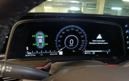 Cadillac Escalade V, 2021 год, 11 100 000 рублей, 5 фотография