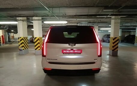 Cadillac Escalade V, 2021 год, 11 100 000 рублей, 3 фотография