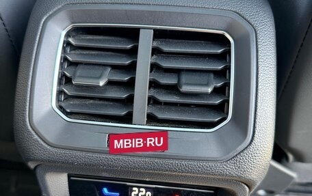 Volkswagen Tiguan II, 2023 год, 4 150 000 рублей, 9 фотография