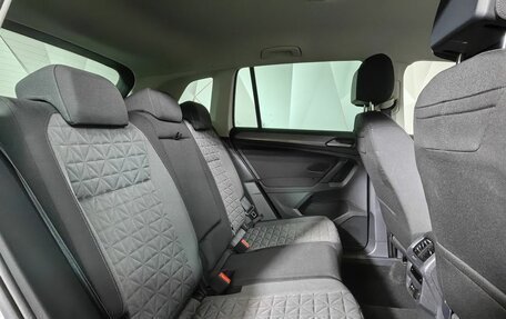 Volkswagen Tiguan II, 2021 год, 3 490 000 рублей, 15 фотография