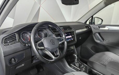 Volkswagen Tiguan II, 2021 год, 3 490 000 рублей, 18 фотография