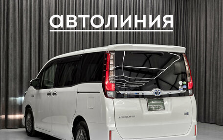 Toyota Esquire I, 2015 год, 1 849 000 рублей, 7 фотография