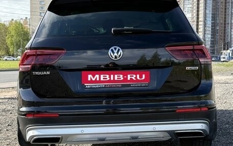 Volkswagen Tiguan II, 2019 год, 2 400 000 рублей, 11 фотография