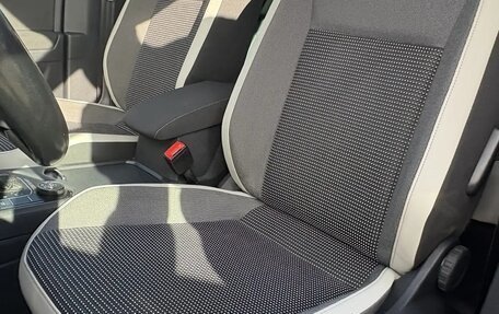 Volkswagen Tiguan II, 2019 год, 2 400 000 рублей, 18 фотография